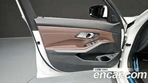 BMW 3-Series, 2022 — миниатюра 14
