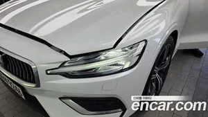 Volvo S60, 2021 — миниатюра 8