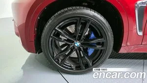 BMW X6M, 2019 — миниатюра 5