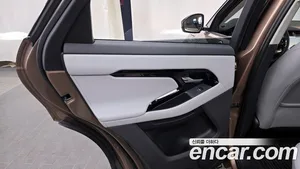 Land Rover Range Rover Evoque, 2025 — миниатюра 15