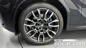 BMW X6, 2023 — миниатюра 5
