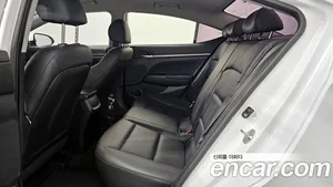 Hyundai Avante, 2018 — миниатюра 19