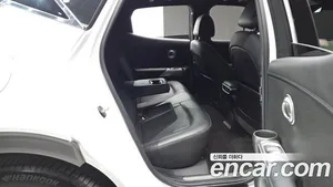 Genesis GV60, 2022 — миниатюра 17