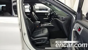 Ford Explorer, 2022 — миниатюра 17