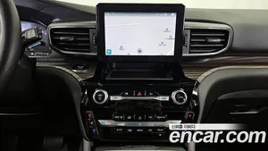 Ford Explorer, 2022 — миниатюра 21