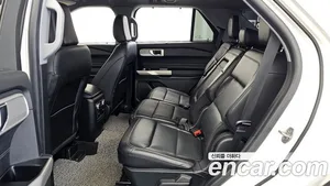 Ford Explorer, 2022 — миниатюра 16