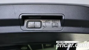 Ford Explorer, 2022 — миниатюра 33