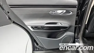 Genesis GV70, 2022 — миниатюра 15