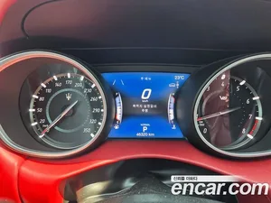 Maserati Levante, 2019 — миниатюра 16