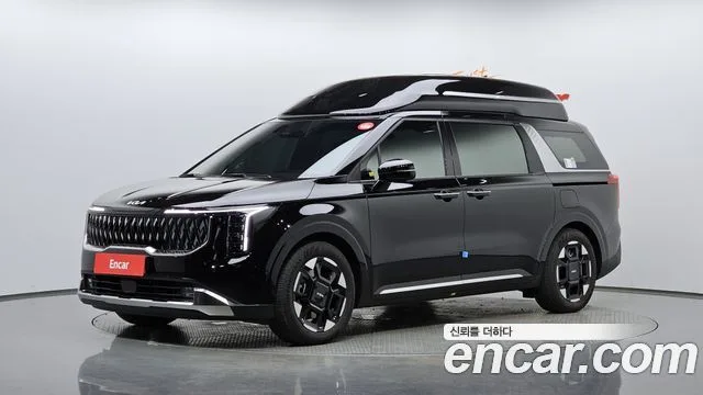 Kia Carnival, 2026 — фото автомобиля из Кореи
