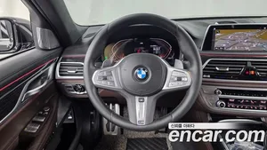 BMW 7-Series, 2022 — миниатюра 13