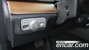 Mercedes-Benz GLE-Class, 2021 — миниатюра 25