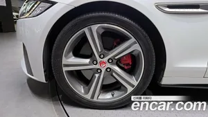 Jaguar XF, 2016 — миниатюра 5