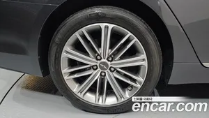 Genesis G80, 2019 — миниатюра 4