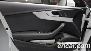 Audi A4, 2019 — миниатюра 14