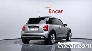 Mini Cooper, 2021 — миниатюра 2