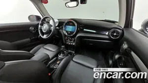 Mini Cooper, 2021 — миниатюра 7