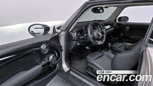 Mini Cooper, 2021 — миниатюра 10