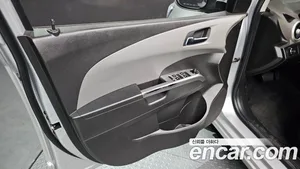Chevrolet Aveo, 2016 — миниатюра 14