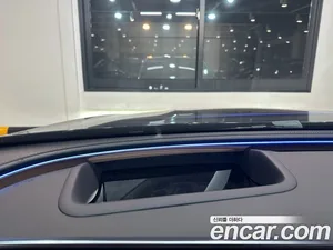 Mercedes-Benz E-Class, 2025 — миниатюра 11