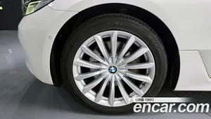 BMW Gran Turismo, 2023 — миниатюра 5