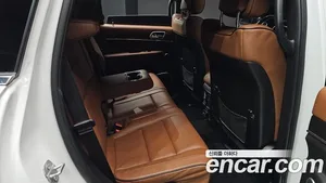Jeep Cherokee, 2020 — миниатюра 28
