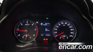 Kia Stonic, 2017 — миниатюра 8
