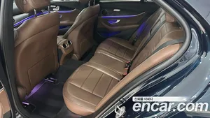 Mercedes-Benz E-Class, 2017 — миниатюра 10