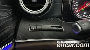 Mercedes-Benz E-Class, 2017 — миниатюра 20
