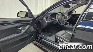 BMW 5-Series, 2016 — миниатюра 10