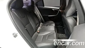 Volvo S60, 2015 — миниатюра 11