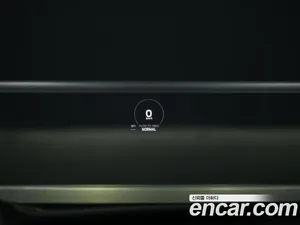 Porsche Taycan, 2025 — миниатюра 18