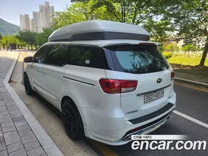 Kia Carnival, 2017 — миниатюра 20