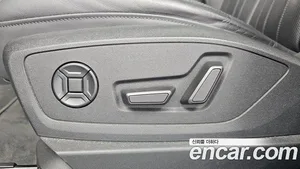 Audi e-tron, 2021 — миниатюра 16