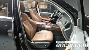 Mercedes-Benz GLE-Class, 2024 — миниатюра 18