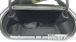 Mercedes-Benz EQE, 2023 — миниатюра 26