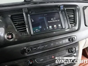 Kia Carnival, 2015 — миниатюра 8