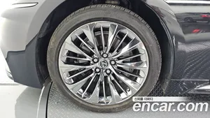 Lexus LS, 2018 — миниатюра 4
