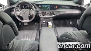 Lexus LS, 2018 — миниатюра 9