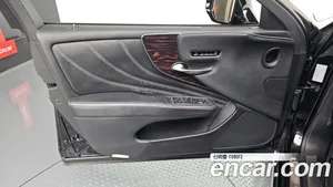 Lexus LS, 2018 — миниатюра 13