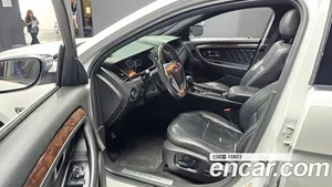 Ford Taurus, 2017 — миниатюра 10