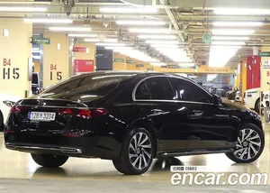 Mercedes-Benz E-Class, 2024 — миниатюра 3