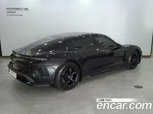 Porsche Taycan, 2025 — миниатюра 2