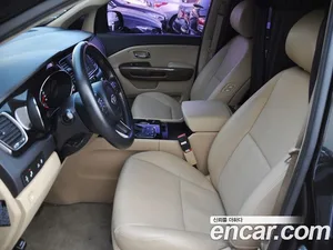 Kia Carnival, 2018 — миниатюра 9