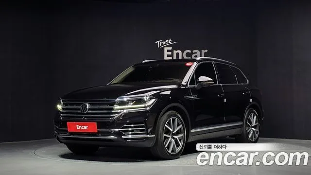 Volkswagen Touareg, 2021 — фото автомобиля из Кореи