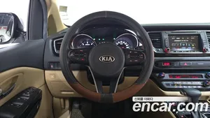 Kia Carnival, 2017 — миниатюра 19