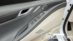Genesis G80, 2024 — миниатюра 17