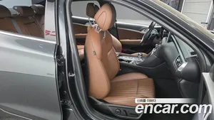 Genesis G70, 2020 — миниатюра 16