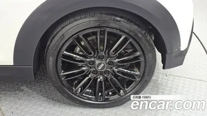 Mini Cooper Convertible, 2024 — миниатюра 7