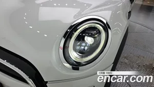 Mini Cooper Convertible, 2024 — миниатюра 8